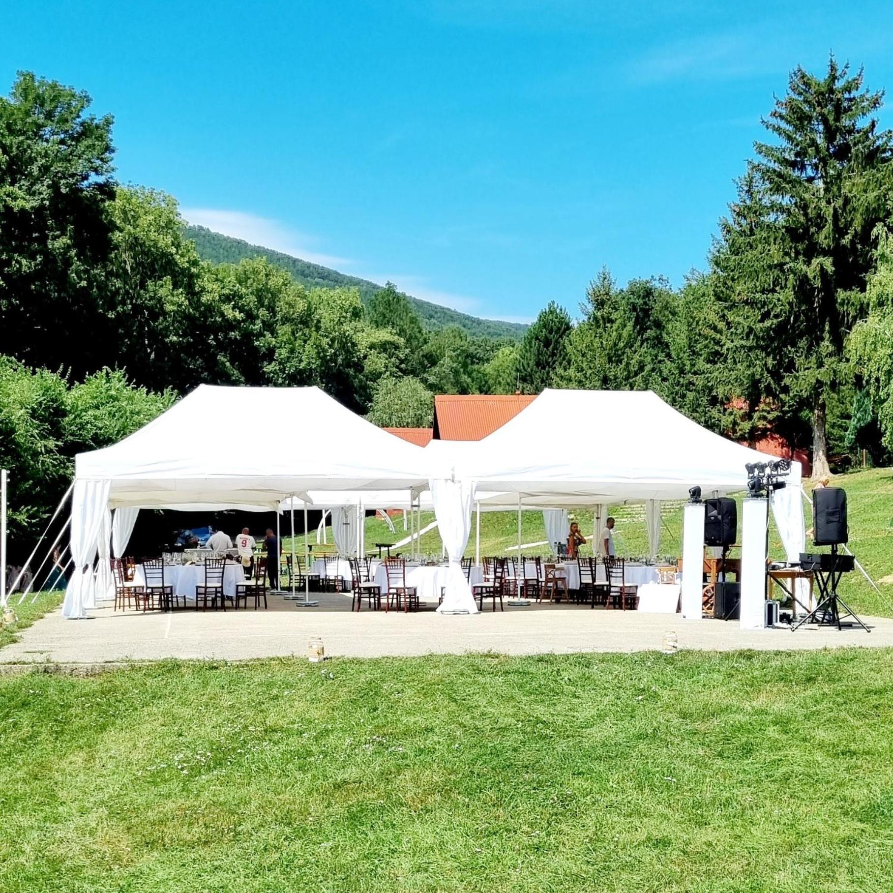 Zaruby Resort Smolenice Eksteriør billede